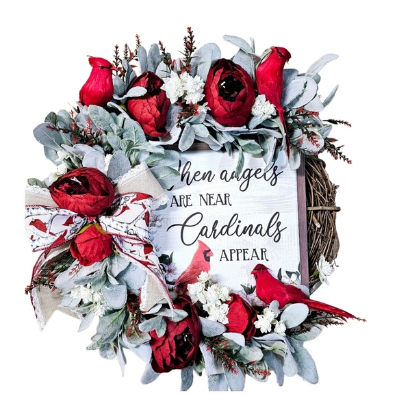 Cardinal Memorial Wreath - Picture 6 of 10